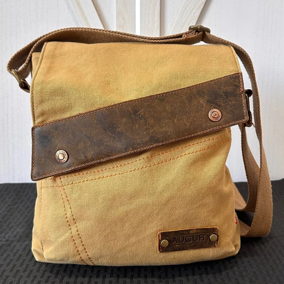 Augur Canvas Messenger Bag - Picture 1 of 9